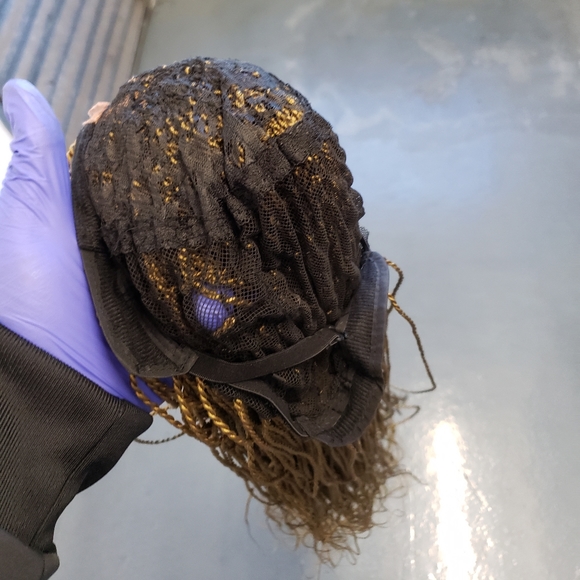 Braid wig - Picture 2 of 4